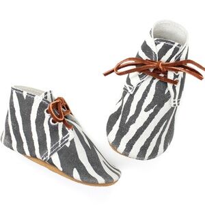 Mon Petit the Oxford distressed zebra leather shoes size 4 with laces soft sole